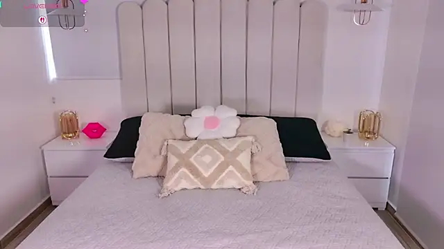 Sarajonnes online show from 23, 4, 2026