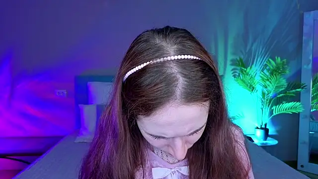 L1ittle kitty  online show from 26, 4, 2026