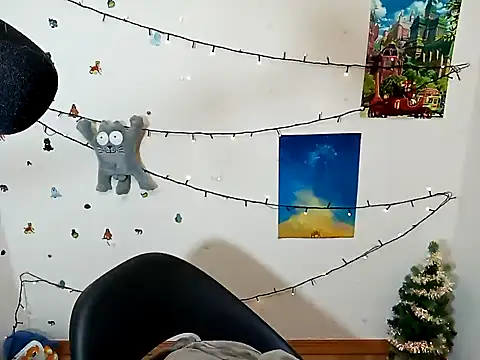 DivaMarisa online show from 30, 12, 2024