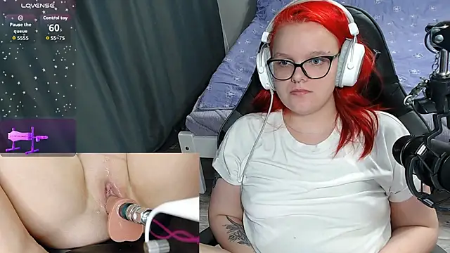 DivaMarisa online show from 10, 4, 2026