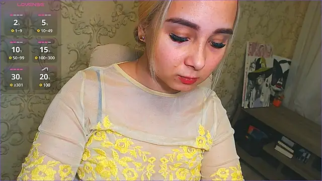 DolphinDreams online show from 5, 2, 2025