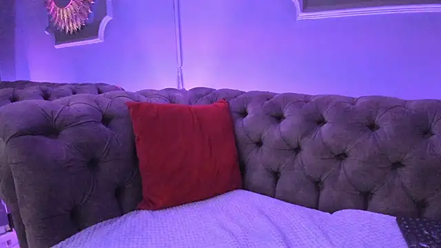 Lucy Williiams online show from 9, 12, 2024