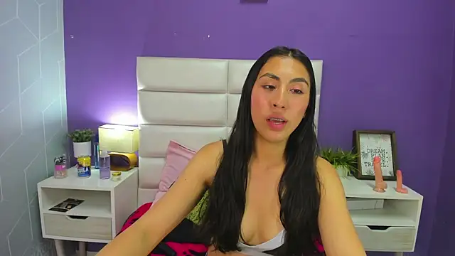 Sophia abad7 online show from 4, 3, 2025