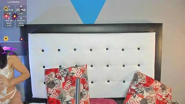 valeria hurtado online show from 5, 2, 2025