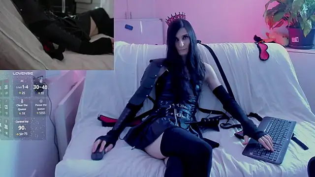 CeriseLapine online show from 1, 3, 2025