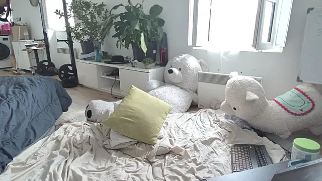 CeriseLapine online show from 21, 4, 2026