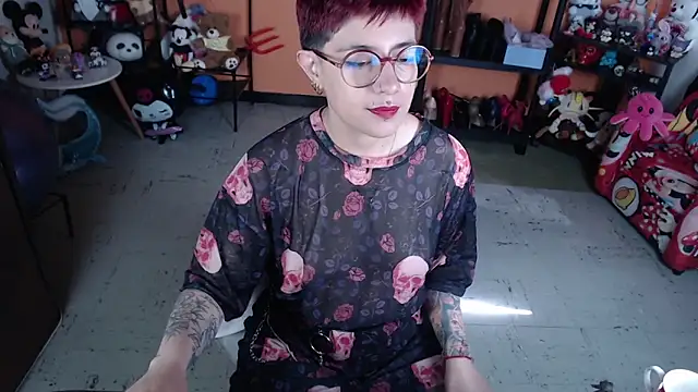 MissMiia2 online show from 15, 5, 2026
