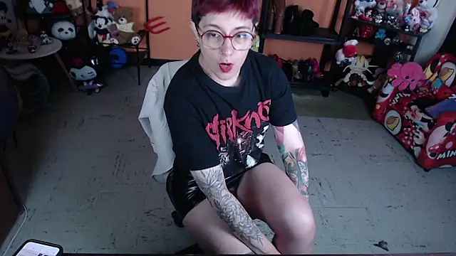 MissMiia2 online show from 25, 5, 2026