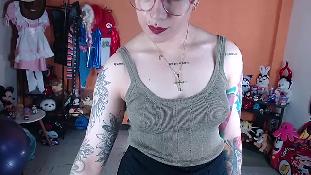 MissMiia2 online show from 27, 7, 2026
