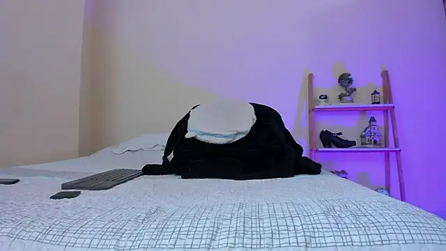 skinny and boyfriend online show from 25, 2, 2025