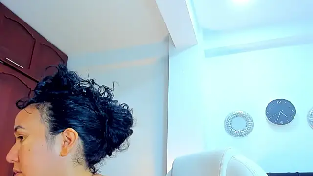 kathyajhonss online show from 27, 4, 2026