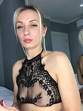 Diamond Bunny  online show from 26, 2, 2025