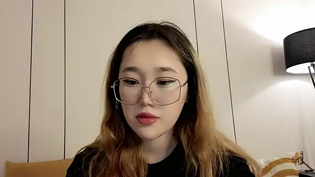 Jennatyan online show from 21, 4, 2026