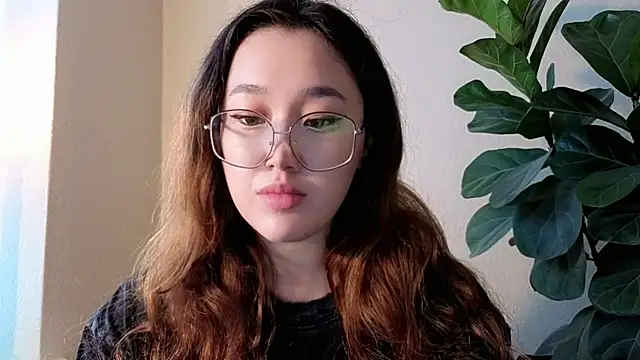 Jennatyan online show from 23, 7, 2026