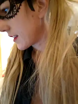 Snapshot of Hexe12346 chatting on 26, 10, 2025 Hexe12346 online show from 26, 10, 2025