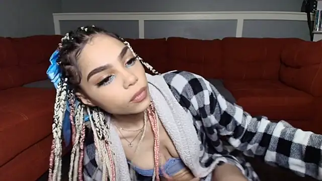 Snapshot of kittymarie28 chatting on 19, 9, 2025 kittymarie28 online show from 19, 9, 2025