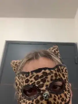 Snapshot of Lyannabuena69 chatting on 8, 2, 2025 Lyannabuena69 online show from 8, 2, 2025