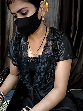 kaveerpooja947 online show from 1, 10, 2025