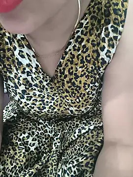 kaveerpooja947 online show from 23, 4, 2026