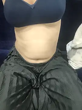 kaveerpooja947 online show from 25, 4, 2026