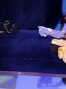 kaveerpooja947 online show from 27, 4, 2026