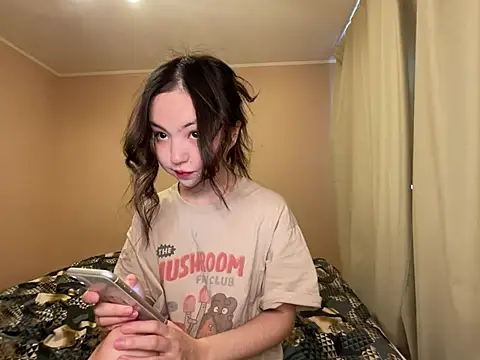 Snapshot of lalallalalaa- chatting on 5, 2, 2025 lalallalalaa- online show from 5, 2, 2025