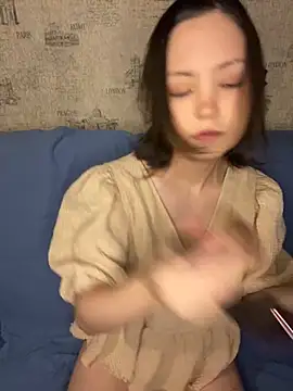 Snapshot of lalallalalaa- chatting on 24, 9, 2025 lalallalalaa- online show from 24, 9, 2025