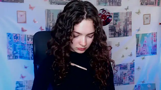  SusieSu  online show from 22, 4, 2026