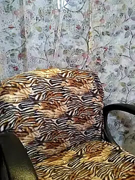 kindar-joy online show from 7, 10, 2025