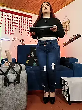 keila j online show from 13, 9, 2025