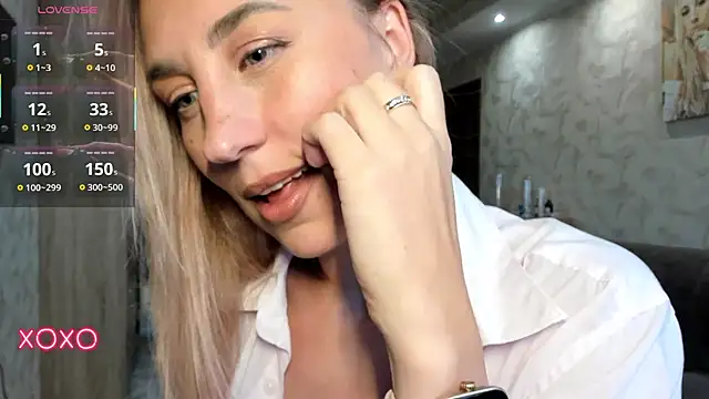 lady Nati online show from 7, 10, 2025