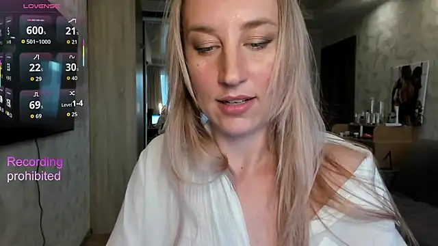 lady Nati online show from 23, 4, 2026