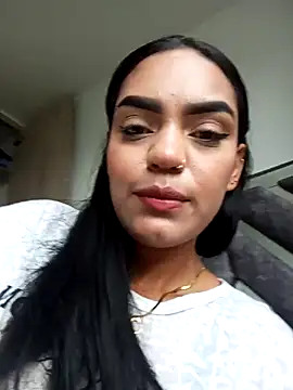 Snapshot of Sara-77 chatting on 12, 9, 2025 Sara-77 online show from 12, 9, 2025