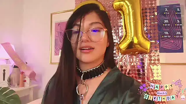 Eva depp online show from 10, 3, 2025