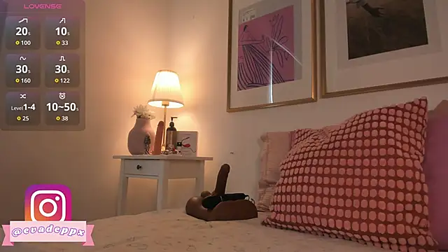 Eva depp online show from 9, 9, 2025