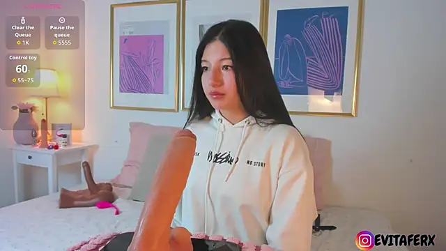 Eva depp online show from 26, 9, 2025