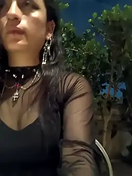 Lila Desiree online show from 11, 1, 2025