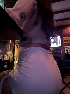 Lila Desiree online show from 6, 3, 2025