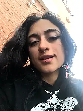 Lila Desiree online show from 12, 6, 2026