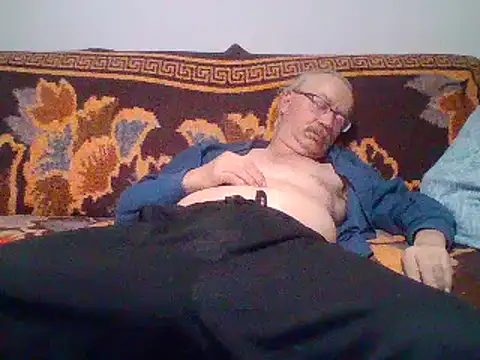 Snapshot of loverboyxxx69 chatting on 14, 2, 2025 loverboyxxx69 online show from 14, 2, 2025