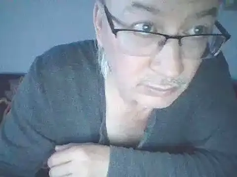 Snapshot of loverboyxxx69 chatting on 23, 3, 2025 loverboyxxx69 online show from 23, 3, 2025