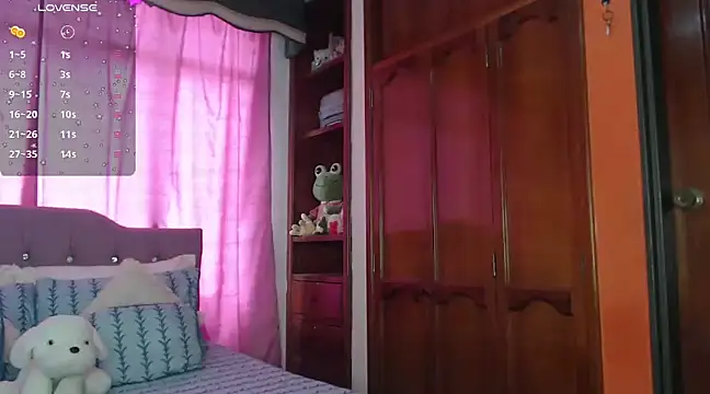 cuttebabe  online show from 12, 2, 2025