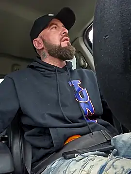 Beardedtattood online show from 24, 2, 2025