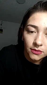 SophieWinslow online show from 6, 3, 2025