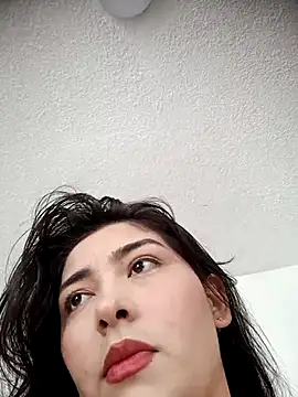 SophieWinslow online show from 5, 10, 2025