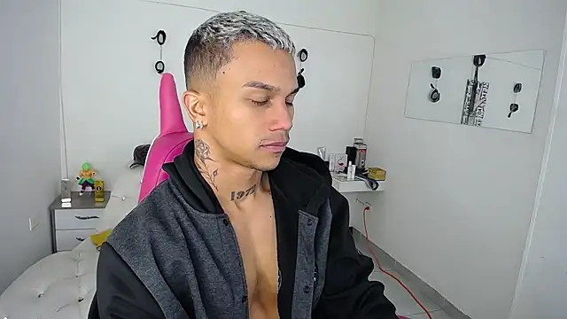 Leonard Price online show from 16, 9, 2025