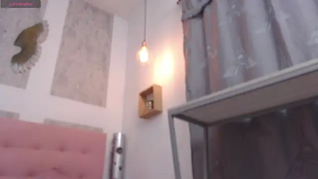 Snapshot of zhamira_21 chatting on 28, 5, 2026 zhamira 21 online show from 28, 5, 2026