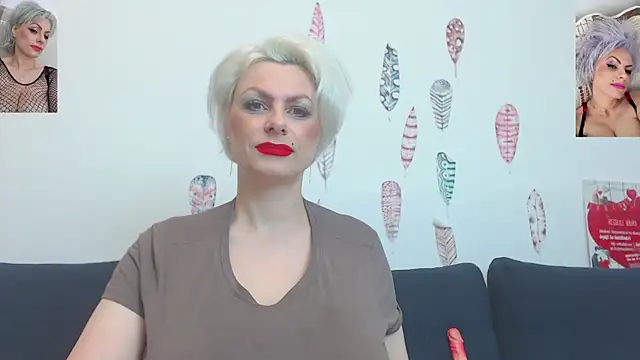 Snapshot of ForeverBarbie_ chatting on 1, 6, 2026 ForeverBarbie online show from 1, 6, 2026