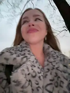 Snapshot of mur_girl chatting on 7, 12, 2024 mur girl online show from 7, 12, 2024