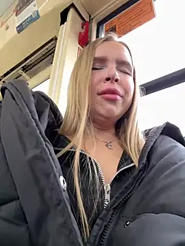 Snapshot of mur_girl chatting on 1, 3, 2025 mur girl online show from 1, 3, 2025